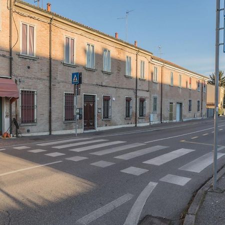 La Dolce Vita Ferrara Eksteriør billede
